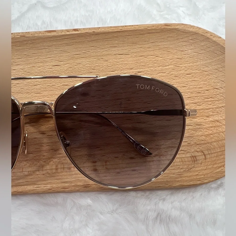 Tom Ford Milla TF784 Aviator Sunglasses Rose Gold Brown Gradient 59mm NWT $575 - Picture 5 of 7
